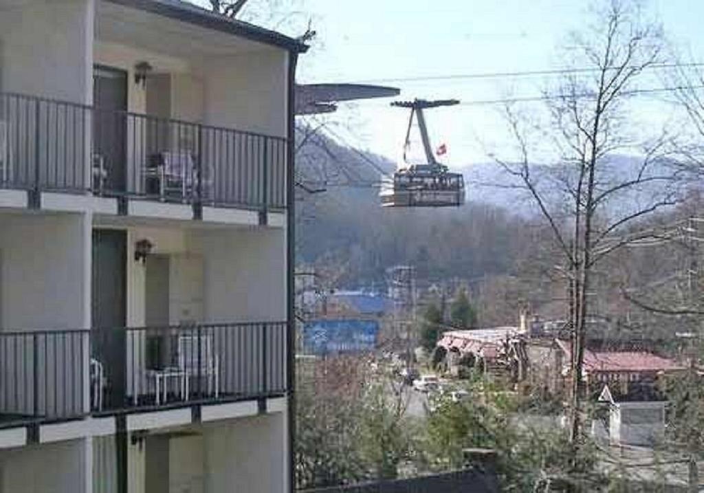Downtown Gatlinburg Apartment エクステリア 写真