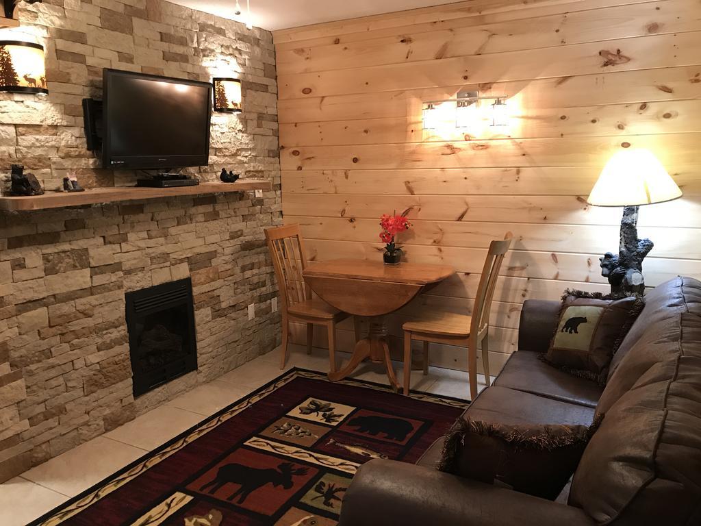 Downtown Gatlinburg Apartment エクステリア 写真